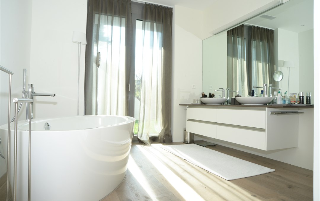 Salle de bain Schreinerei Kaufmann AG